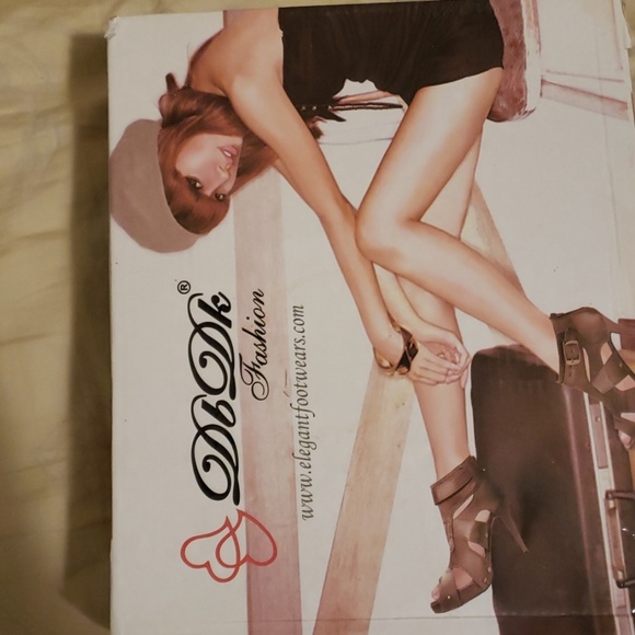 Shoes - Picture 3 of 3